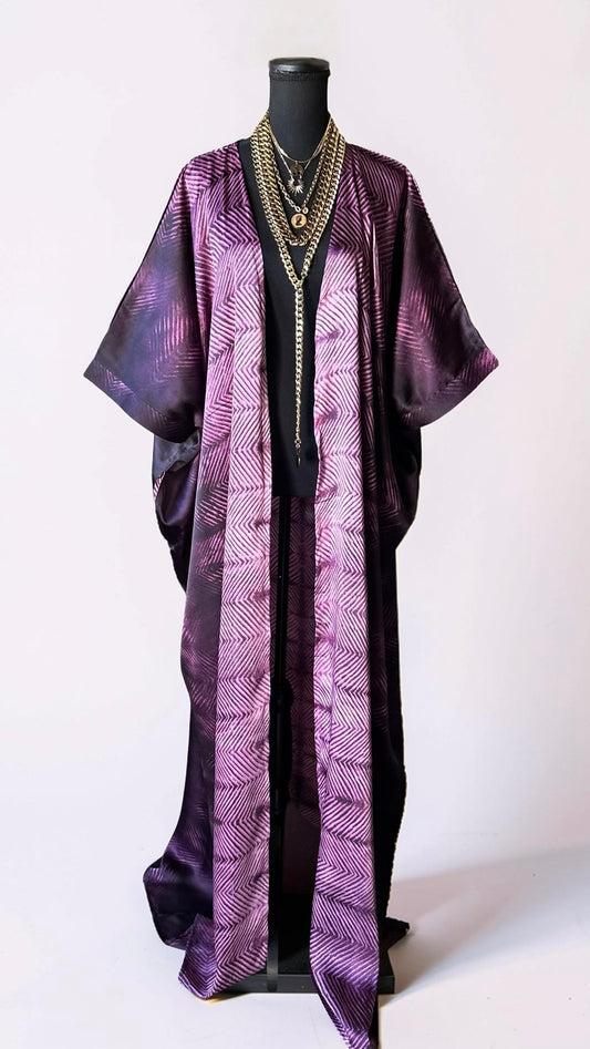 THE SHOWSTOPPIN' AUNTIE (PURPLE)