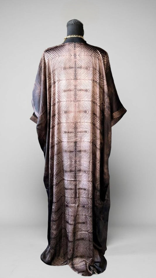 SHE'S A SHOWSTOPPER (BROWN)