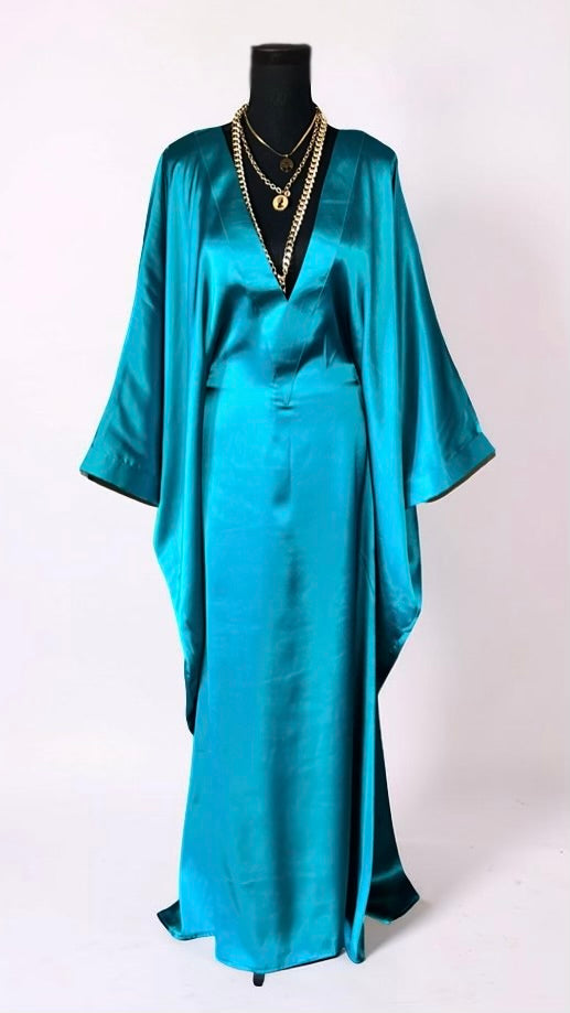 SHE'S SOLID (TURQUOISE)