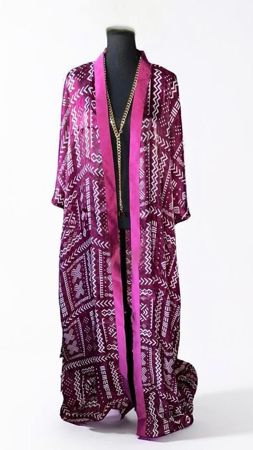 THE CULTURED AUNTIE (PLUMBERRY)