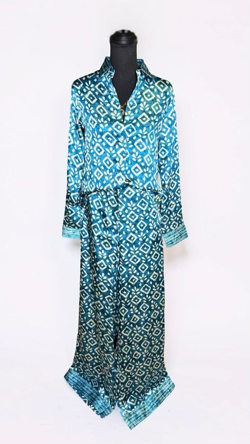 THE BANTU PANT SET
