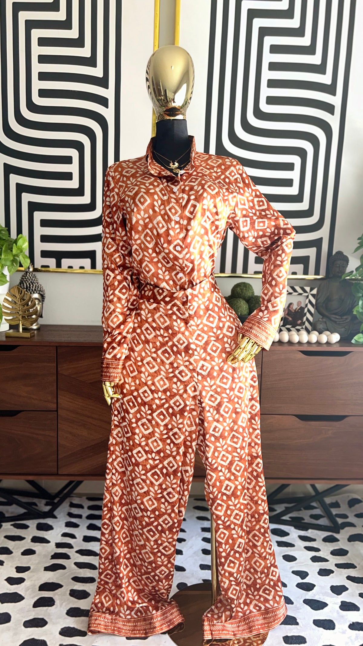 THE BANTU PANT SET