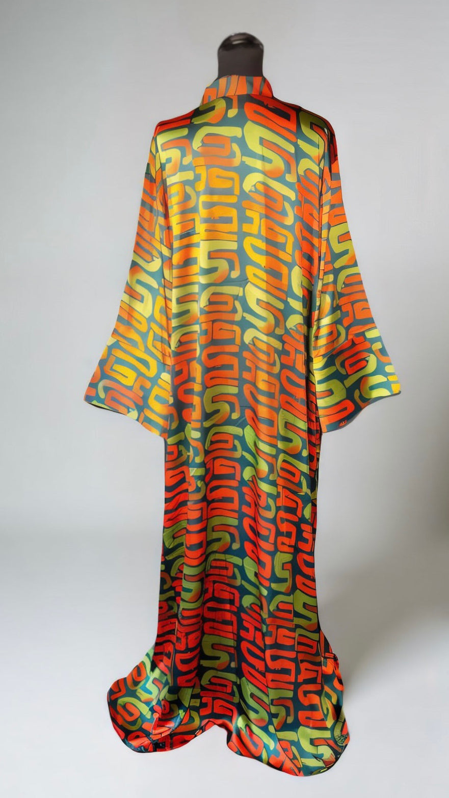 THE AMAZING QUEEN (GREEN)