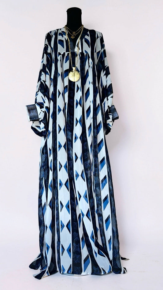 (FINAL SALE) SHE'S FOR THE BEACH - BLUE & WHITE ARROW (SAMPLE)