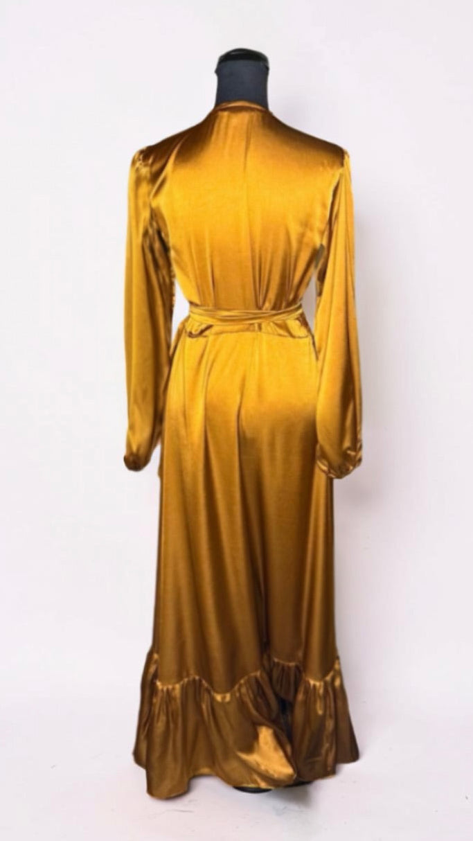 THE SOLID WRAP DRESS