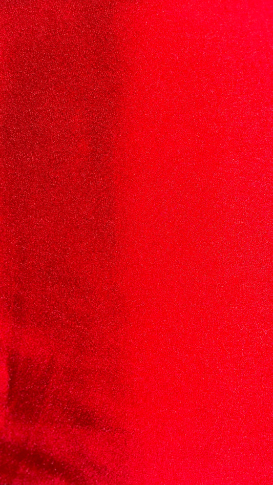 SHE'S SOLID (TRUE RED/ CANDY APPLE)