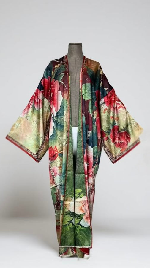 THE POINSETTIA QUEEN