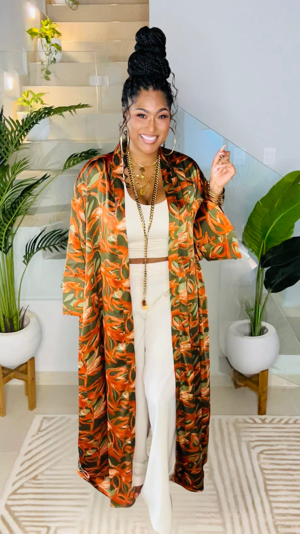 THE PROSPEROUS QUEEN