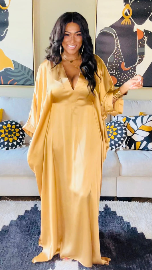 SHE'S SOLID (GOLDEN CHAMPAGNE)