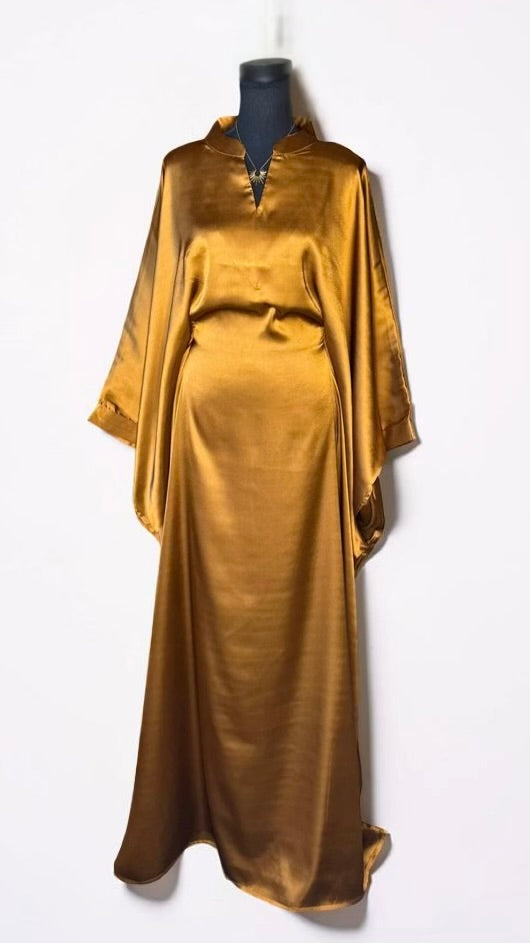 THE SOLID SISTER (GOLDEN BRONZE)