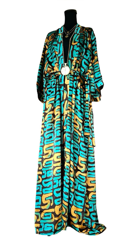 (FINAL SALE) THE AMAZING KWEEN (TEAL) (SAMPLE)