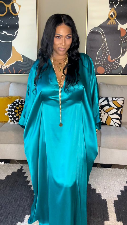 SHE'S SOLID (TURQUOISE)