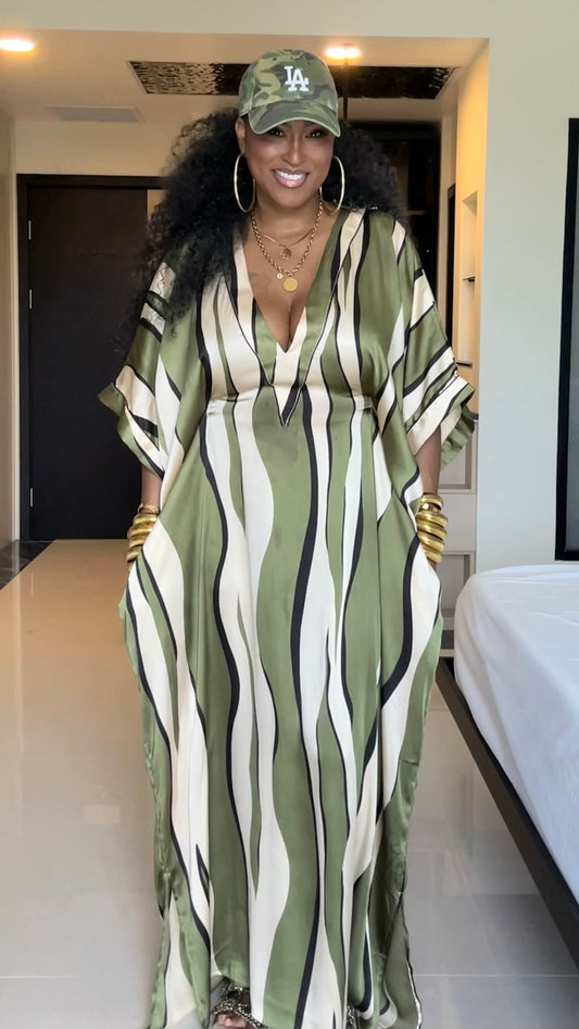 SHE'S AMBITIOUS : PISTACHIO GREEN