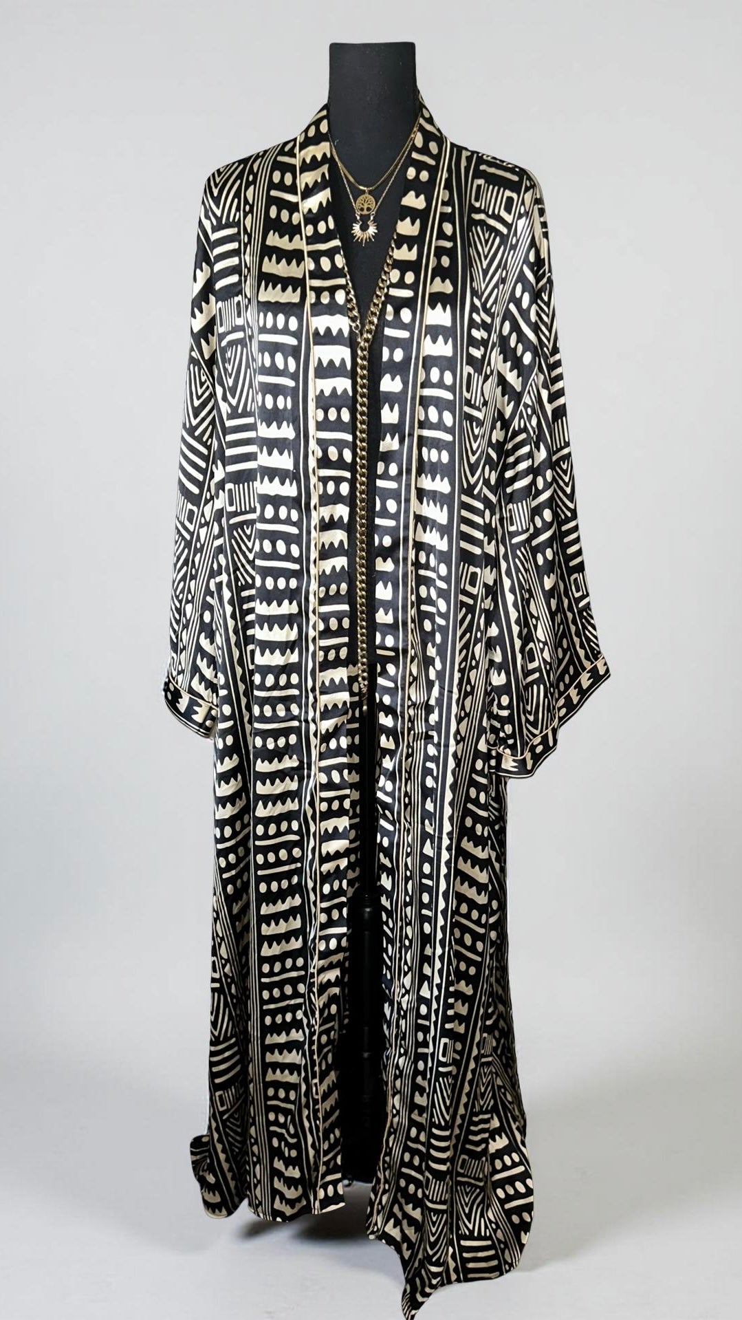 THE LUXE QUEEN- ONYX