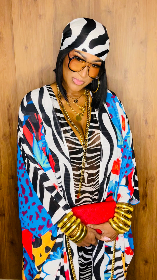 THE INTROVERTED AUNTIE